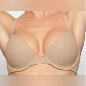 SKIMS Fits Everybody Lightly lined Underwire T-shirt Demi Bra Nude CLAY 42DDD
